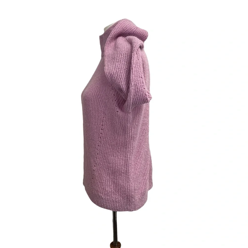 Ann Taylor Long Sleeve Turtleneck Wool blend Sweater, Medium. Light pink purple